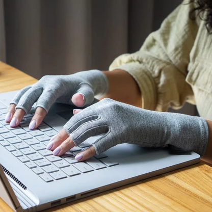 Virutu™ Relief Compression Bamboo Gloves
